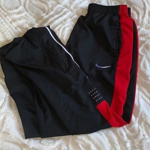 Men’s Nike windbreaker pants